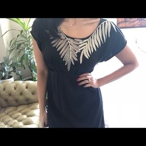 💯 Silk BCBGMAXAZRIA Tunic w/ Sequined Neckline